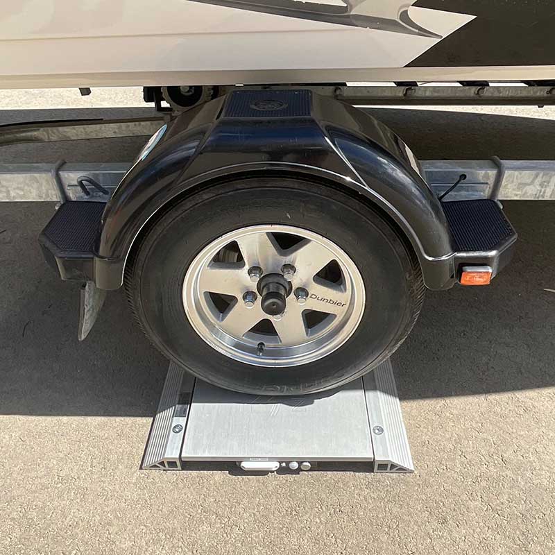 Sure weight vehicle weighing, caravan weighing and trailer weighing in echuca Moama